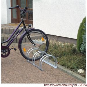 GAH Alberts meervoudige fietsenstandaard 3 fietsen verzinkt staal 700x300 mm - A51501814 - afbeelding 2