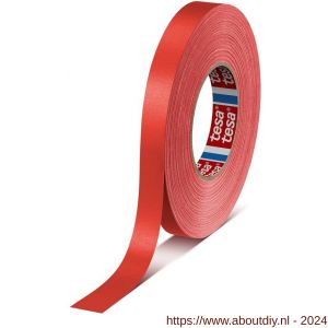 Tesa 4651 Tesaband 50 m x 19 mm rood premium textieltape - A11650157 - afbeelding 1