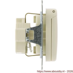 Busch-Jaeger SI contactdoos inbouw 1-voudig randaarde crème - A50402233 - afbeelding 3