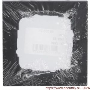 Gira E2 afdekraam inbouw 1-voudig verticaal-horizontaal zwart - A50402138 - afbeelding 2