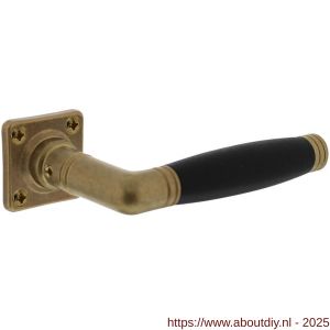 Intersteel Living 0375 deurkruk Ton 222 met rozet 38x38x5 mm messing getrommeld-ebbenhout - A26007914 - afbeelding 1