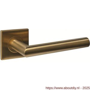 Intersteel 1034 deurkruk gatdeel rechts Q 04 op rozet verdekt 53x53x6 mm PVD messing mat - A26011228 - afbeelding 1