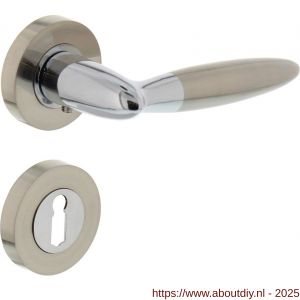 Intersteel 1682 deurkruk Elen op rozet verdekt diameter 52x10 mm met nokken en sleutelrozetten chroom-nikkel mat - A26004831 - afbeelding 1