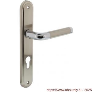 Intersteel Living 1683 deurkruk Agatha op schild ovaal 242x43 mm profielcilindergat 72 mm chroom-nikkel mat - A26004858 - afbeelding 1