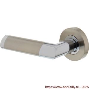 Intersteel 1685 deurkruk gatdeel links Nicol op rozet verdekt diameter 52x10 mm met nokken chroom-nikkel mat - A26001240 - afbeelding 1