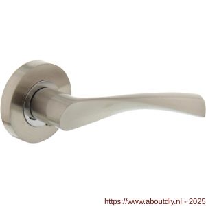 Intersteel Living 1687 deurkruk Giussy op rozet verdekt diameter 52x10 mm met nokken nikkel mat - A26000402 - afbeelding 1