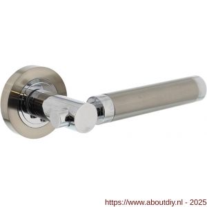 Intersteel Living 1698 deurkruk Birgit op rozet verdekt diameter 52x10 mm met nokken chroom-nikkel mat - A26004928 - afbeelding 1