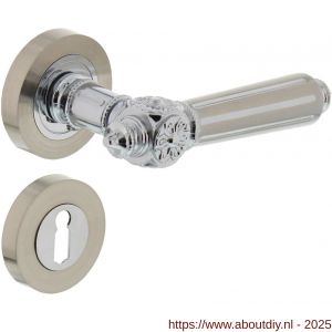Intersteel 1716 deurkruk Julietta op rozet verdekt diameter 52x10 mm met nokken en sleutelrozetten chroom-nikkel mat - A26004978 - afbeelding 1