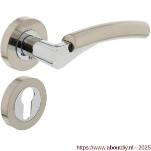 Intersteel 1700 deurkruk Bryan op rozet verdekt diameter 52x10 mm met nokken en cilinderrozetten chroom-nikkel mat - A26005141 - afbeelding 1