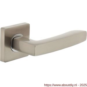 Intersteel Living 1714 deurkruk Dean op rozet verdekt 55x55x10 mm met nokken chroom-nikkel mat - A26005156 - afbeelding 1