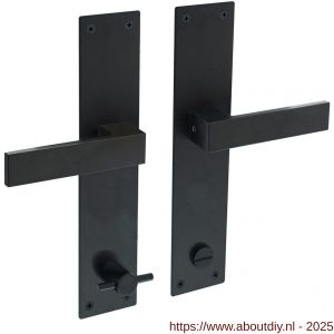 Intersteel 0571 deurkruk Amsterdam met schild rechthoekig 250x55x2 mm WC 116/8 mm structuur zwart - A26010250 - afbeelding 1