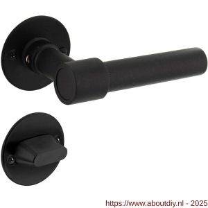 Intersteel 1670 deurkruk L/L recht met rozet diameter 50x2 mm en WC-sluiting met stift 8x8 mm structuur zwart - A26010646 - afbeelding 1