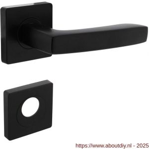 Intersteel 1712 deurkruk Minos op rozet verdekt 55x55x10 mm met nokken en rondcilinderrozetten zwart - A26010262 - afbeelding 1
