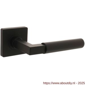 Intersteel 1741 deurkruk gatdeel rechts Baustil op rozet verdekt 55x55x10 mm met nokken zwart - A26010267 - afbeelding 1