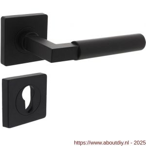 Intersteel 1741 deurkruk Baustil op rozet verdekt 55x55x10 mm met nokken en cilinderrozetten zwart - A26010270 - afbeelding 1
