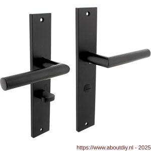 Intersteel Living 1743 deurkruk Bastian op schild rechthoekig 245x45 mm WC 63/8 mm zwart - A26010296 - afbeelding 1