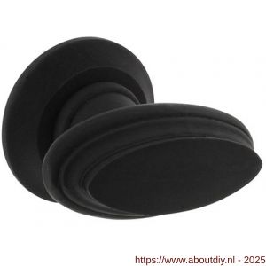 Intersteel Living 1846 knopkruk met freesrand en ronde rozet beukenhout zwart - A26009919 - afbeelding 1