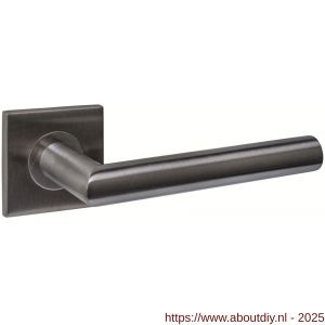 Intersteel 1034 deurkruk gatdeel rechts Q 04 op rozet verdekt 53x53x6 mm PVD antraciet - A26011236 - afbeelding 1
