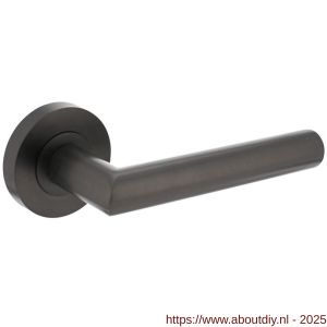Intersteel 1693 deurkruk gatdeel rechts Bastian op rozet verdekt diameter 52x10 mm met nokken antraciet grijs - A26010370 - afbeelding 1