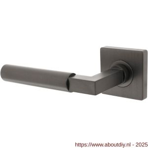 Intersteel 1741 deurkruk gatdeel links Baustil op rozet verdekt 55x55x10 mm met nokken antraciet grijs - A26010392 - afbeelding 1