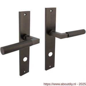 Intersteel 1742 deurkruk Baustil op schild rechthoekig 245x45 mm rondcilindergat 78 mm antraciet grijs - A26010406 - afbeelding 1
