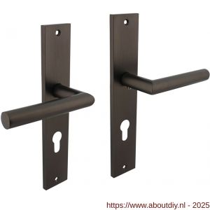 Intersteel Living 1743 deurkruk Bastian op schild rechthoekig 245x45 mm profielcilindergat 72 mm antraciet grijs - A26010417 - afbeelding 1