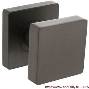 Intersteel Living 2126 knop vierkant vast op rozet 55x55x10 mm met nokken en stift antraciet-grijs - A26010004 - afbeelding 1
