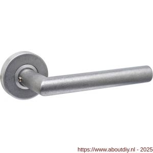 Intersteel 0583 deurkruk gatdeel Jura op rozet verdekt diameter 53x10 mm RVS getrommeld - A26011269 - afbeelding 1