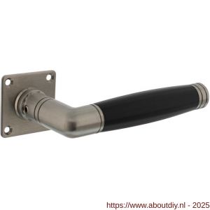 Intersteel 0639 deurkruk gatdeel Ton 212 met rozet 42x42x2 mm RVS - A26010450 - afbeelding 1