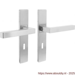Intersteel 1337 deurkruk Vierkant op schild verdekt rechthoekig 219x40 mm met nokken sleutelgat 72 mm RVS EN 1906/4 - A26008521 - afbeelding 1