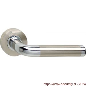 Intersteel Living 1683 gatdeel deurkruk links Agatha op rond rozet 7 mm nokken chroom-nikkel mat - A26001119 - afbeelding 1