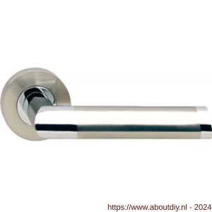 Intersteel Living 1685 gatdeel deurkruk links Nicol op rond rozet 7 mm nokken chroom-nikkel mat - A26001240 - afbeelding 1