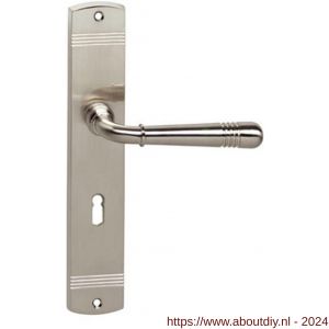 Intersteel Living 1705 deurkruk Emily op langschild met sleutelgat 56 mm nikkel mat - A26009103 - afbeelding 1