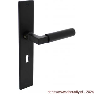 Intersteel Living 0378 deurkruk Bau-stil met schild 236x44x6 mm sleutelgat 56 mm mat zwart - A26008193 - afbeelding 1