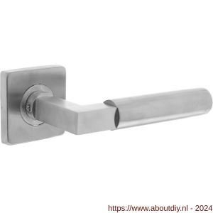 Intersteel Essentials 0378 deurkruk 0378 Bau-stil op rozet vierkant staal met 7 mm nok RVS - A26005249 - afbeelding 1