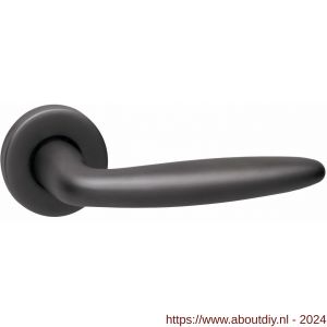 Intersteel Essentials 0199 deurkruk Sigaar op rozet night (PVD) - A26000723 - afbeelding 1