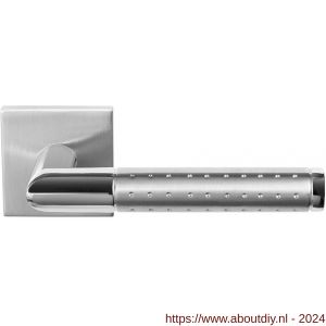 GPF Bouwbeslag RVS 1055.09/49-02 Haka Duo deurkruk op ronde rozet 50x50x8 mm RVS mat geborsteld-RVS gepolijst - A21013819 - afbeelding 1