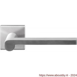GPF Bouwbeslag RVS 3105.09-02R Tinga deurkruk gatdeel op vierkante rozet 50x50x8 mm rechtswijzend RVS mat geborsteld - A21010166 - afbeelding 1