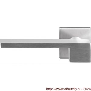 GPF Bouwbeslag RVS 3110.09-02L Rapa deurkruk gatdeel op vierkante rozet 50x50x8 mm linkswijzend RVS mat geborsteld - A21010167 - afbeelding 1