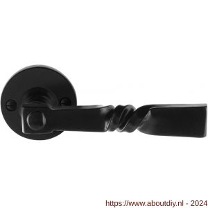 GPF Bouwbeslag Smeedijzer 6245.60-00 Nokka deurkruk op ronde rozet 53x5 mm smeedijzer zwart - A21009016 - afbeelding 1