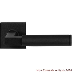 GPF Bouwbeslag ZwartWit 8213.61-02 Kuri deurkruk op vierkante rozet 50x50x8 mm zwart - A21009324 - afbeelding 1