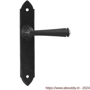Kirkpatrick KP6052R deurkruk gatdeel op schild 245x40 mm blind rechtswijzend smeedijzer zwart - A21006050 - afbeelding 1