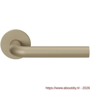 GPF Bouwbeslag Entree GPF100VRA4 L-model 19 mm deurkruk op rozet 53x6 mm Champagne blend - A21016785 - afbeelding 1