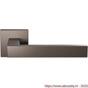 GPF Bouwbeslag Anastasius 1308.A1-02R Zika deurkruk rechtswijzend op vierkant rozet 50x50x8 mm Dark blend - A21016577 - afbeelding 1