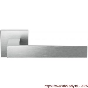 GPF Bouwbeslag RVS 1308.09-02R Zika deurkruk gatdeel rechtswijzend op vierkant rozet 50x50x8 mm RVS geborsteld - A21013836 - afbeelding 1