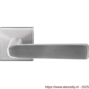 GPF Bouwbeslag RVS 1325.09-02R GPF1325.02R Kume deurkruk gatdeel op vierkant rozet 50x50x8 mm rechtswijzend RVS geborsteld - A21010052 - afbeelding 1