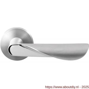 GPF Bouwbeslag RVS GPF3020.09/49-00R Moana deurkruk gatdeel op rond rozet 50x8 mm rechtswijzend RVS geborsteld - A21013872 - afbeelding 1