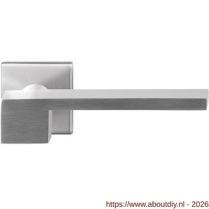 GPF Bouwbeslag RVS GPF3110.02R Rapa deurkruk gatdeel op vierkant rozet 50x50x8 mm rechtswijzend RVS geborsteld - A21010168 - afbeelding 1