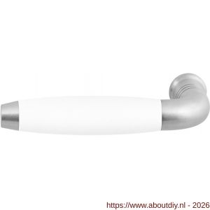 GPF Bouwbeslag RVS GPF4255L/R Ika deurkruk gatdeel gebogen met trapezium eindknop links-rechtswijzend RVS geborsteld-wit - A21008235 - afbeelding 1