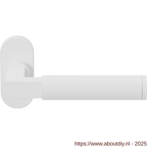 GPF Bouwbeslag ZwartWit 8214.62-04R Kuri deurkruk gatdeel op ovaal rozet 70x32x10 mm rechtswijzend wit - A21013957 - afbeelding 1